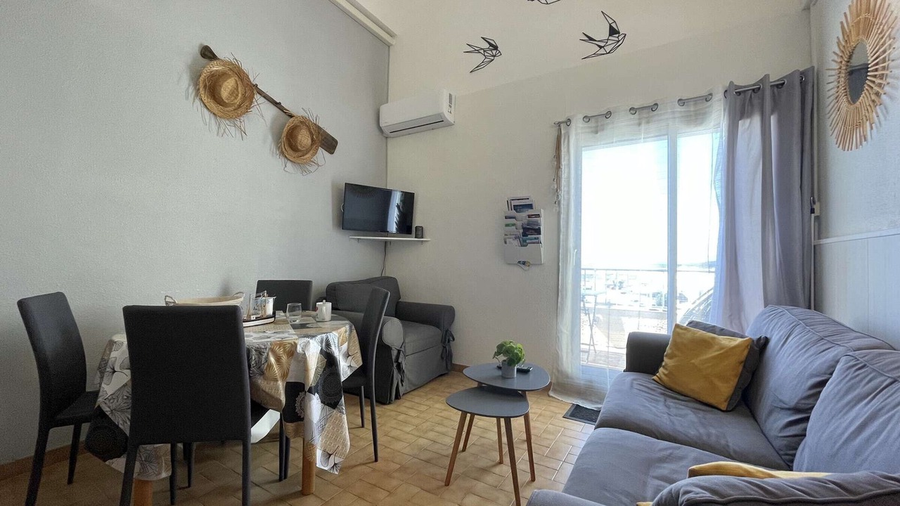 Photo of Livingroom in Gruissan