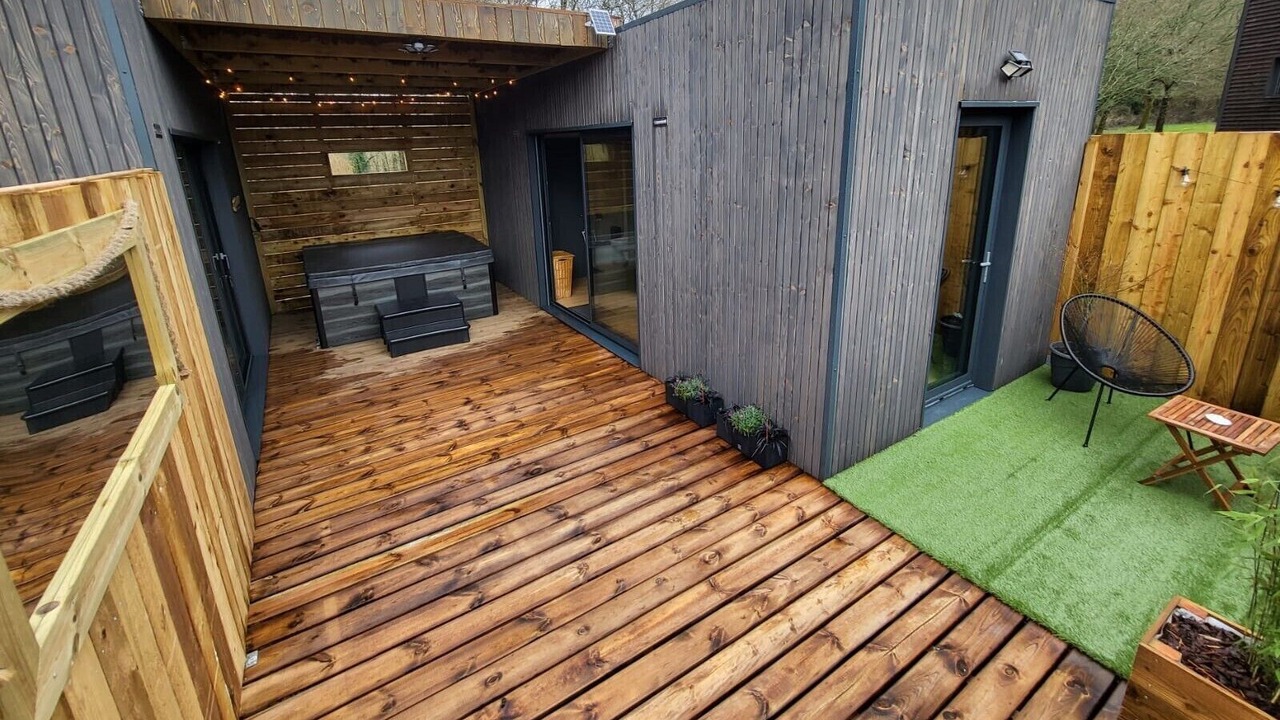 Photo of Patio Balcony in Saint-Coulitz