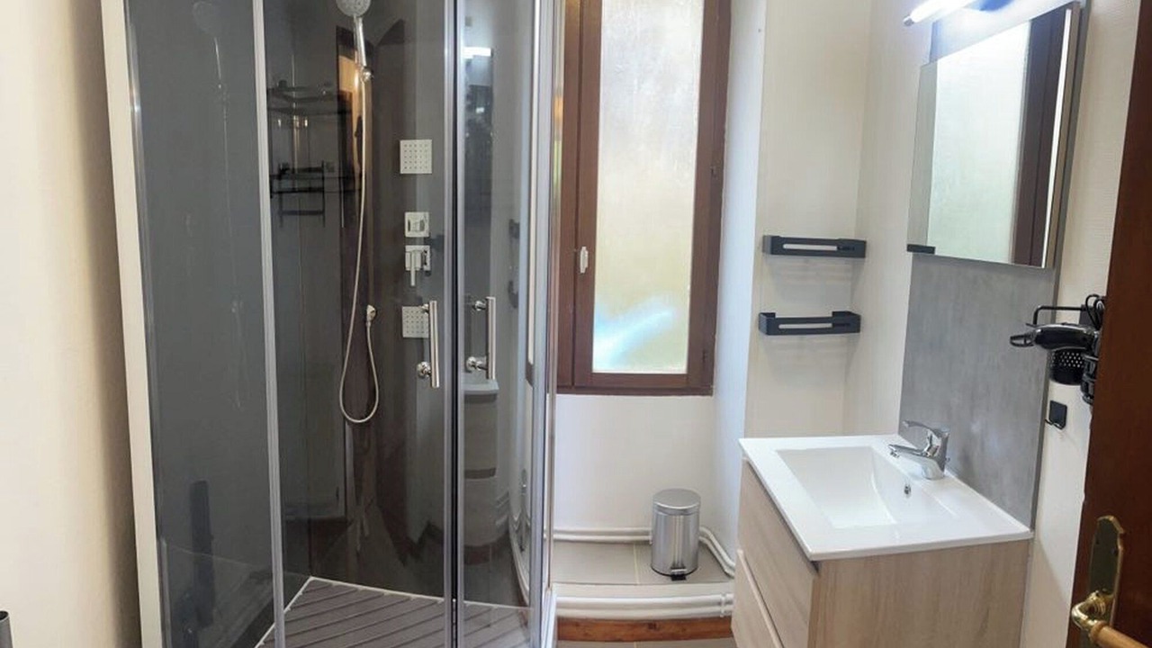 Photo of Bathroom in Sedan
