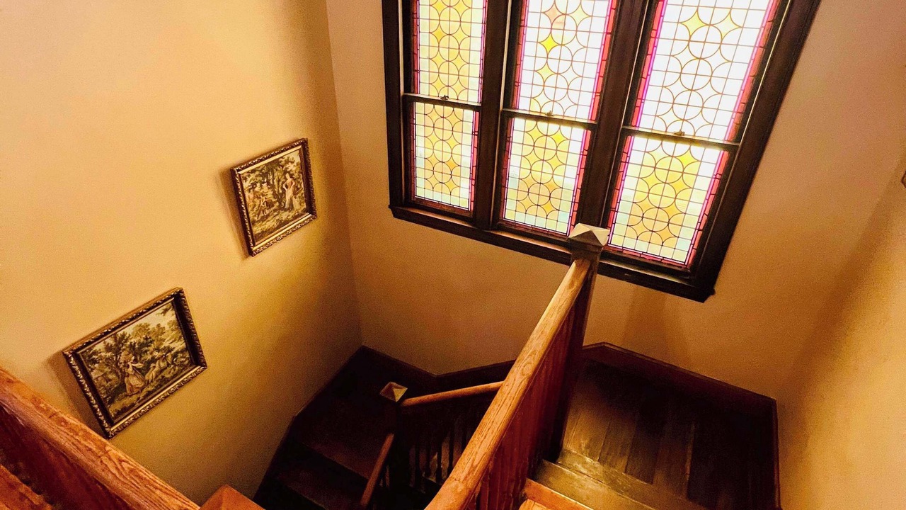 Photo of Others in West End