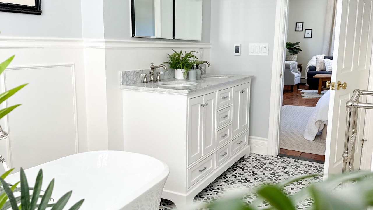 Photo of Bathroom in Old Town Historic District