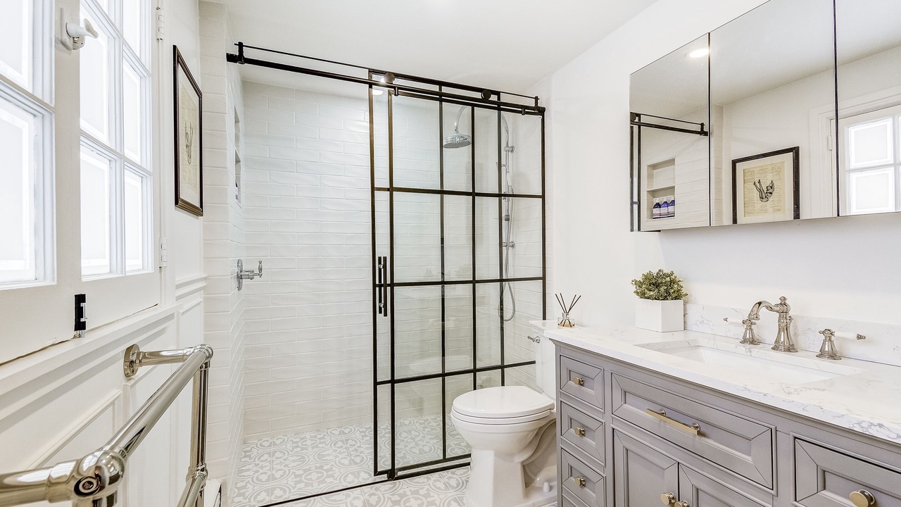 Photo of Bathroom in Old Town Historic District