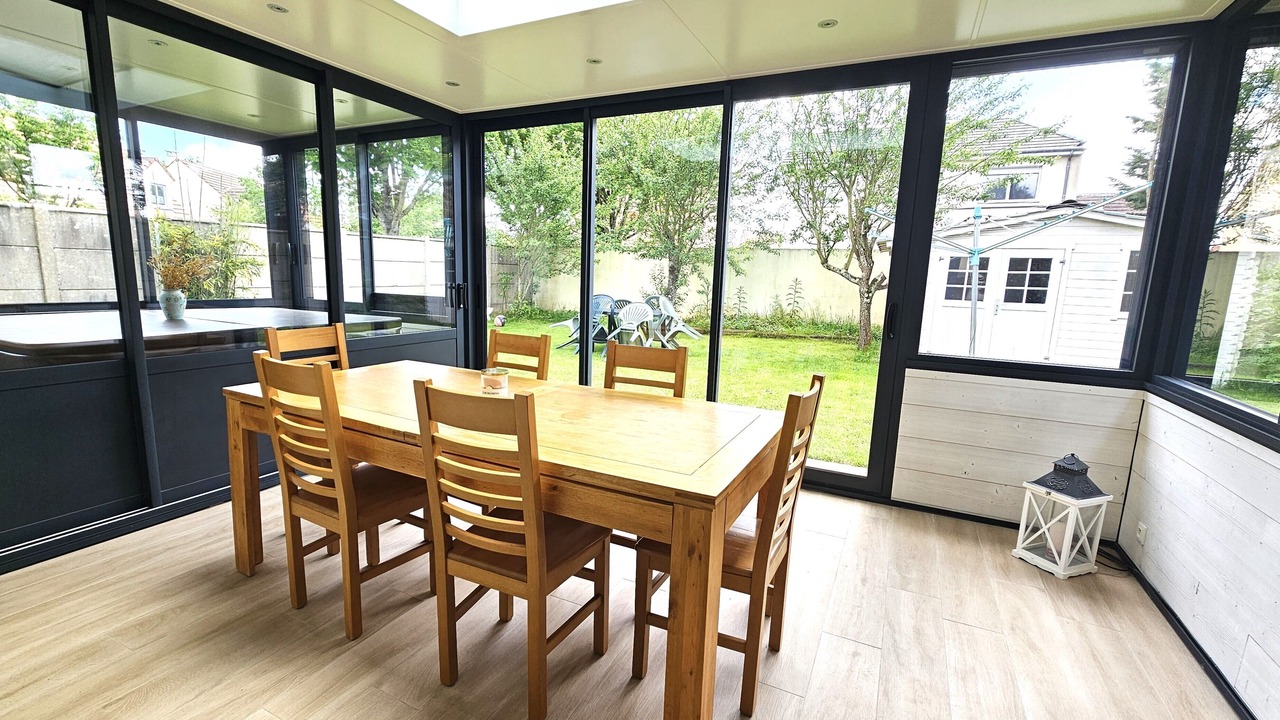 Photo of Others in Nozay