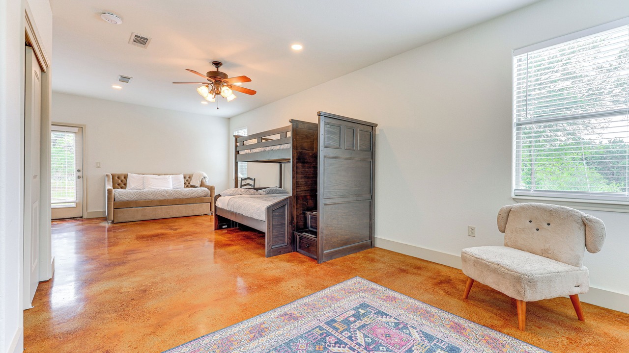 Photo of Bedroom in San Marcos