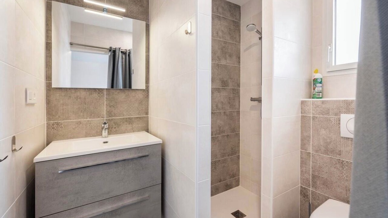 Photo of Bathroom in Cholet