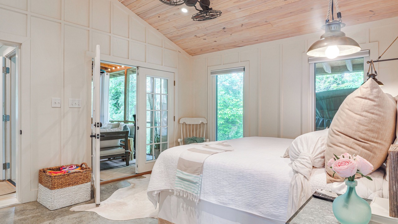 Photo of Bedroom in Silver Point