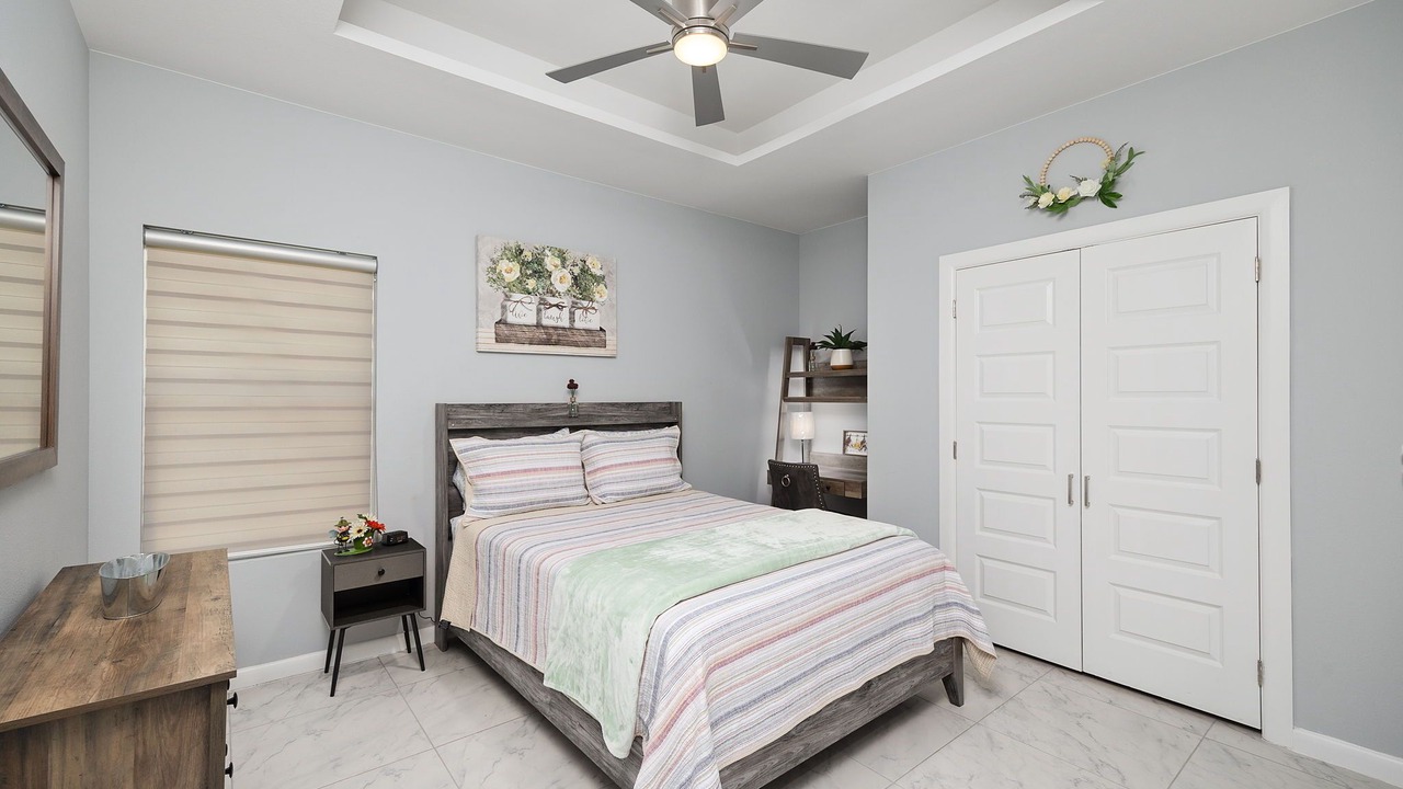 Photo of Bedroom in Edinburg