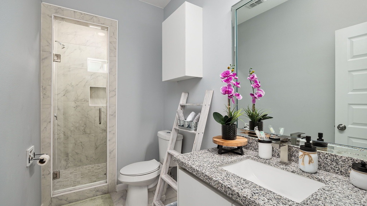 Photo of Bathroom in Edinburg