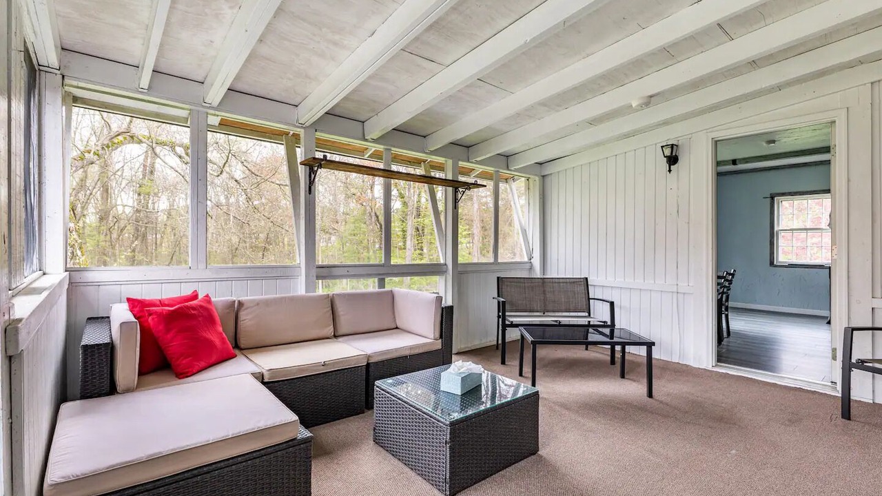 Photo of Livingroom in Northborough