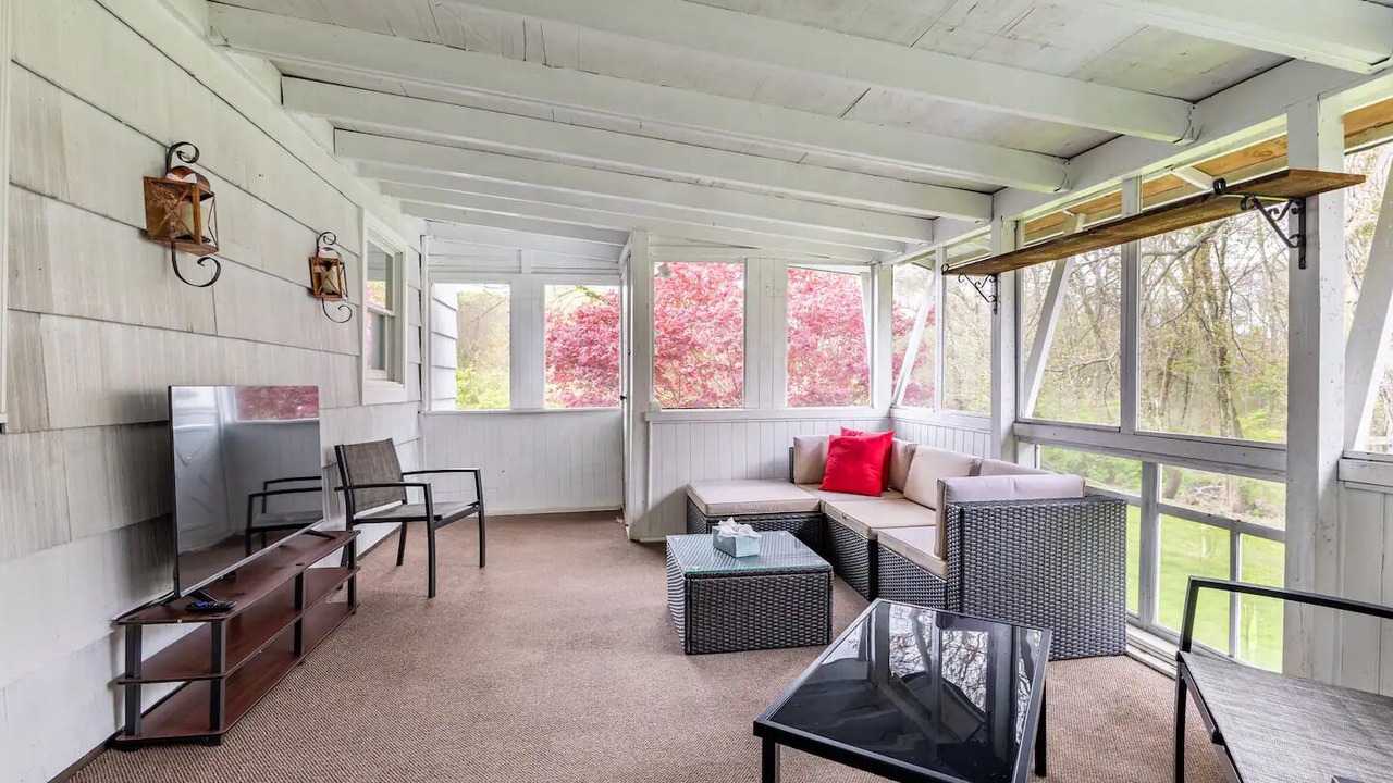 Photo of Livingroom in Northborough