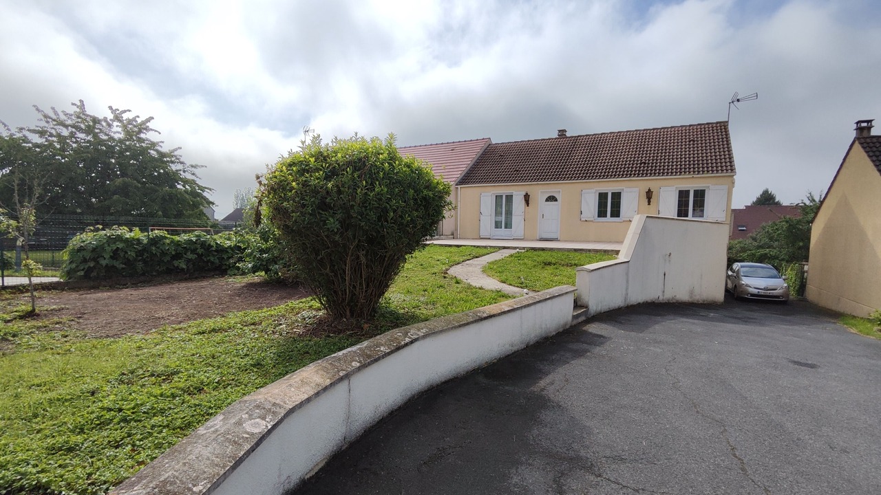 Photo of Outdoor in Monthyon