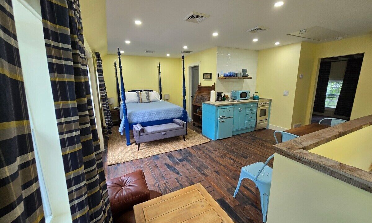 Photo of Others in New Hampton