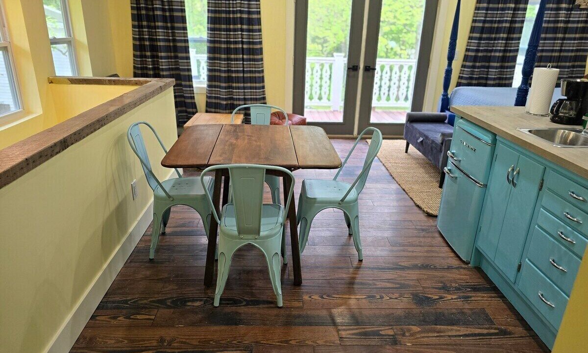 Photo of Others in New Hampton