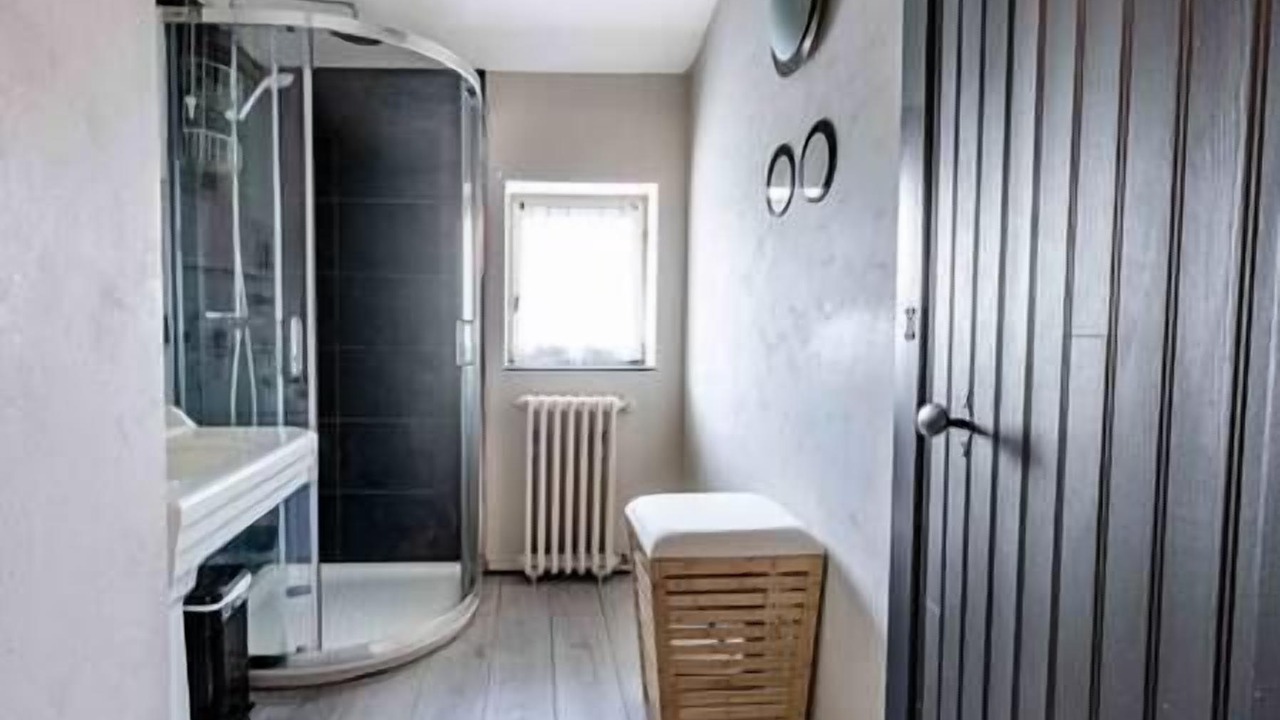 Photo of Bathroom in Montmeyran