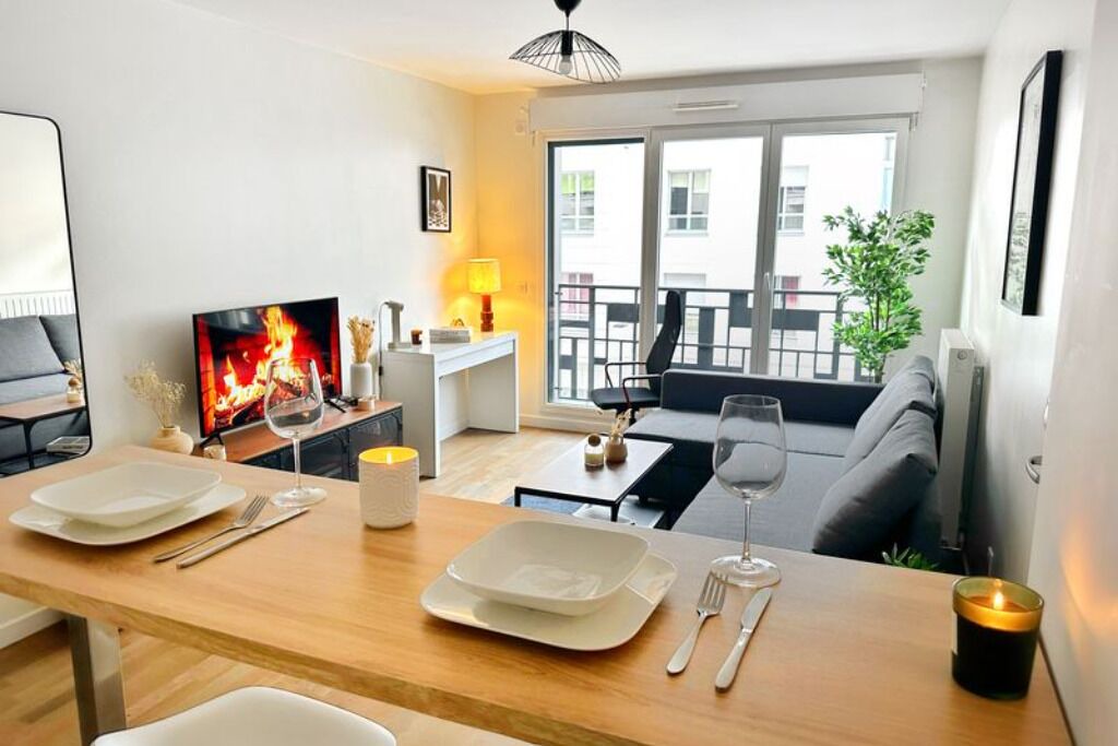 Photo of Livingroom in Levallois-Perret