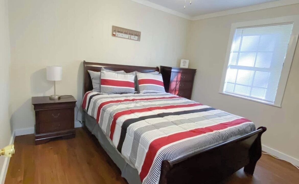 Photo of Bedroom in Scottsboro