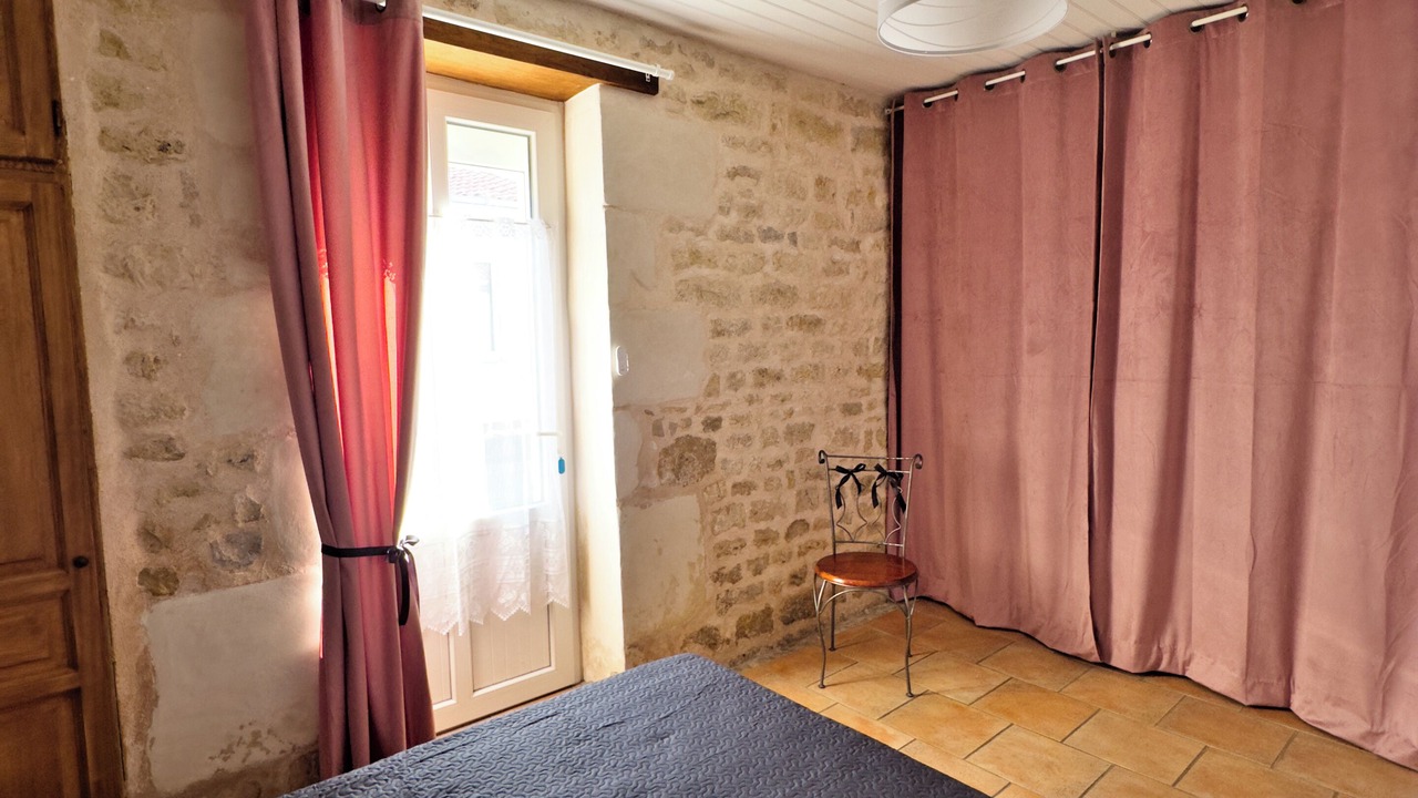Photo of Bedroom in Grues
