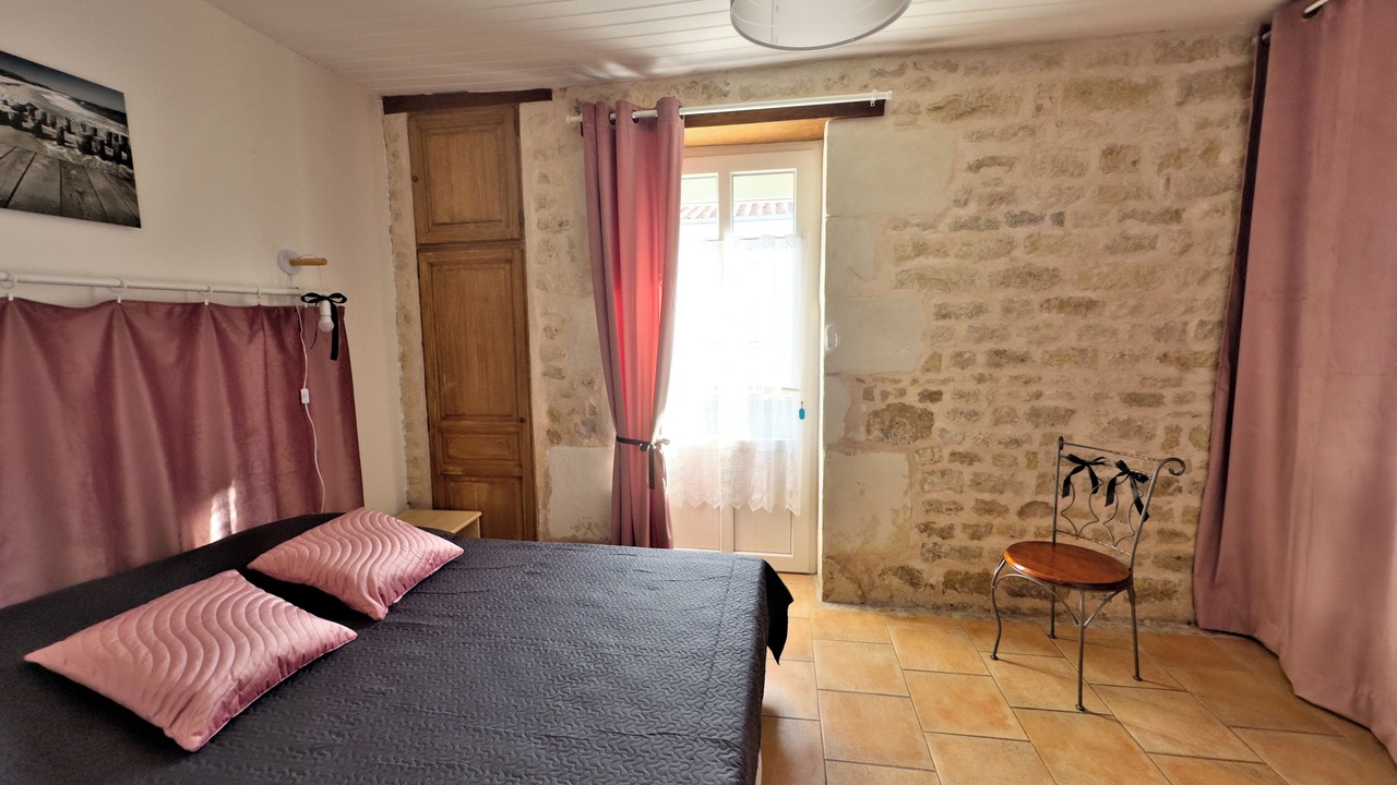 Photo of Bedroom in Grues