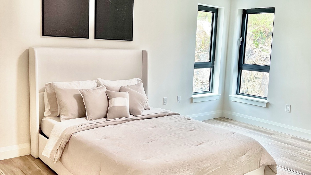 Photo of Bedroom in Quincy