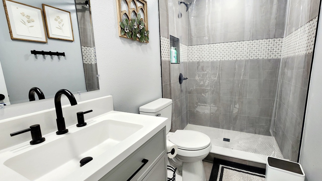 Photo of Bathroom in Lakeland