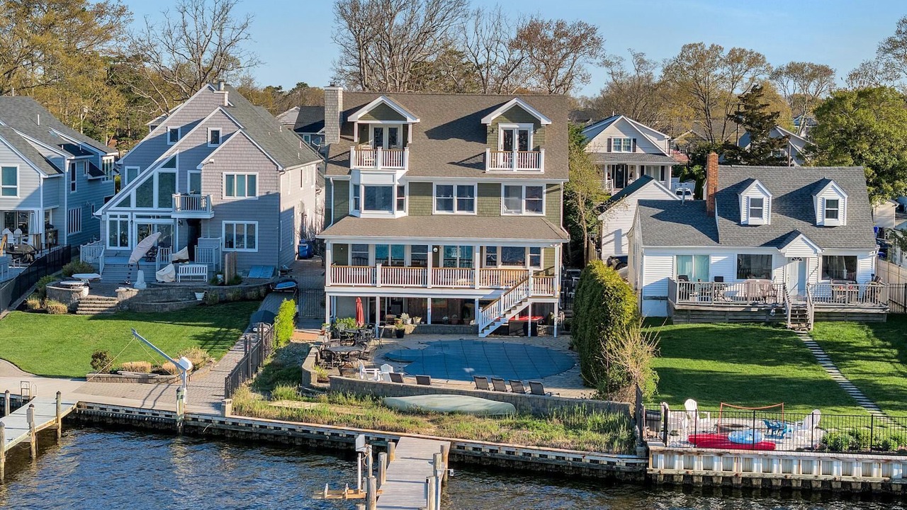 Photo of Outdoor in Brick