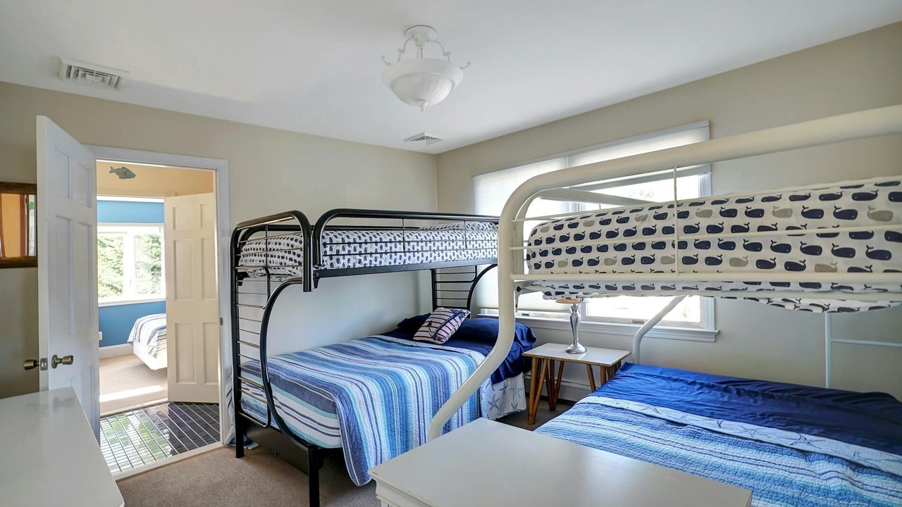 Photo of Bedroom in Brick