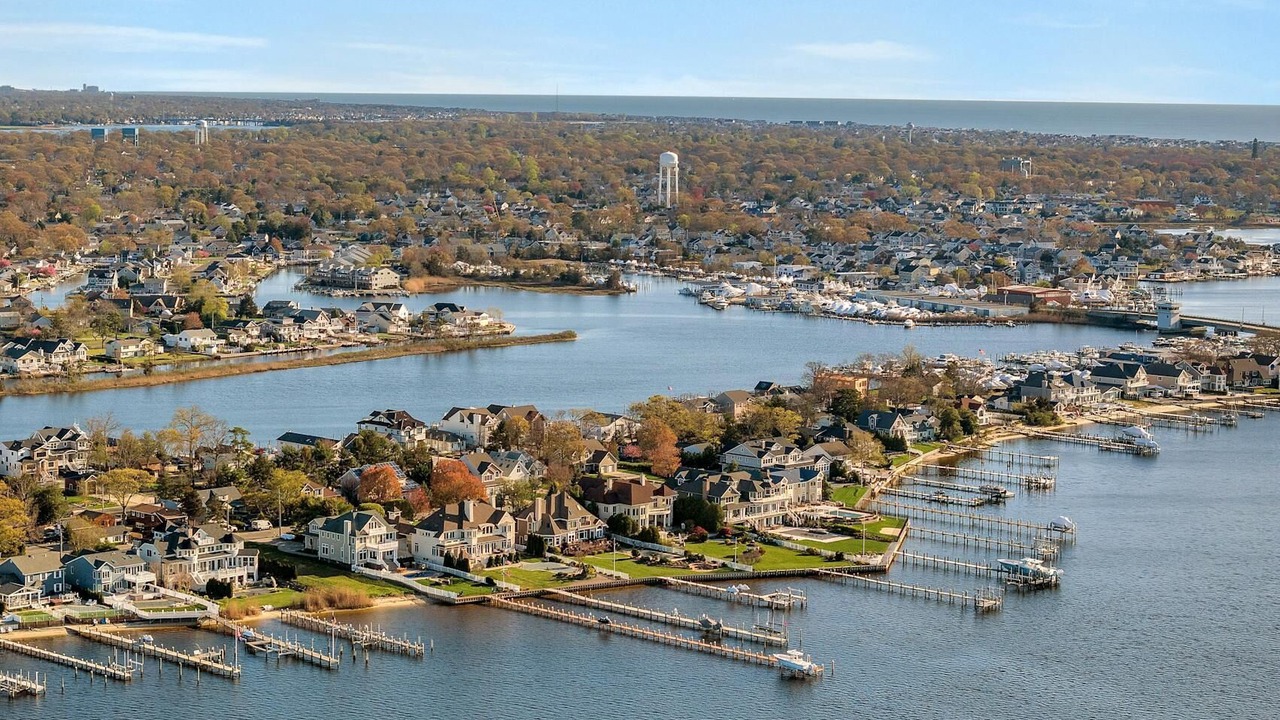 Photo of Others in Brick