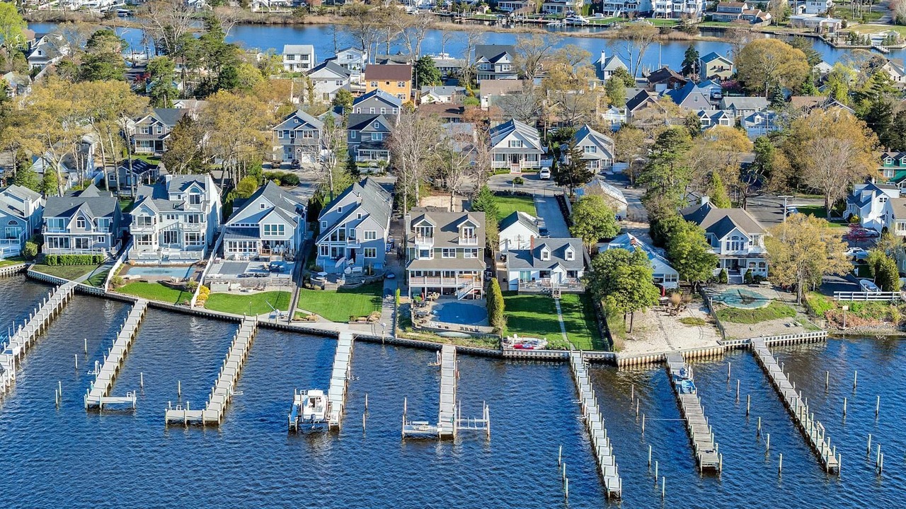 Photo of Outdoor in Brick