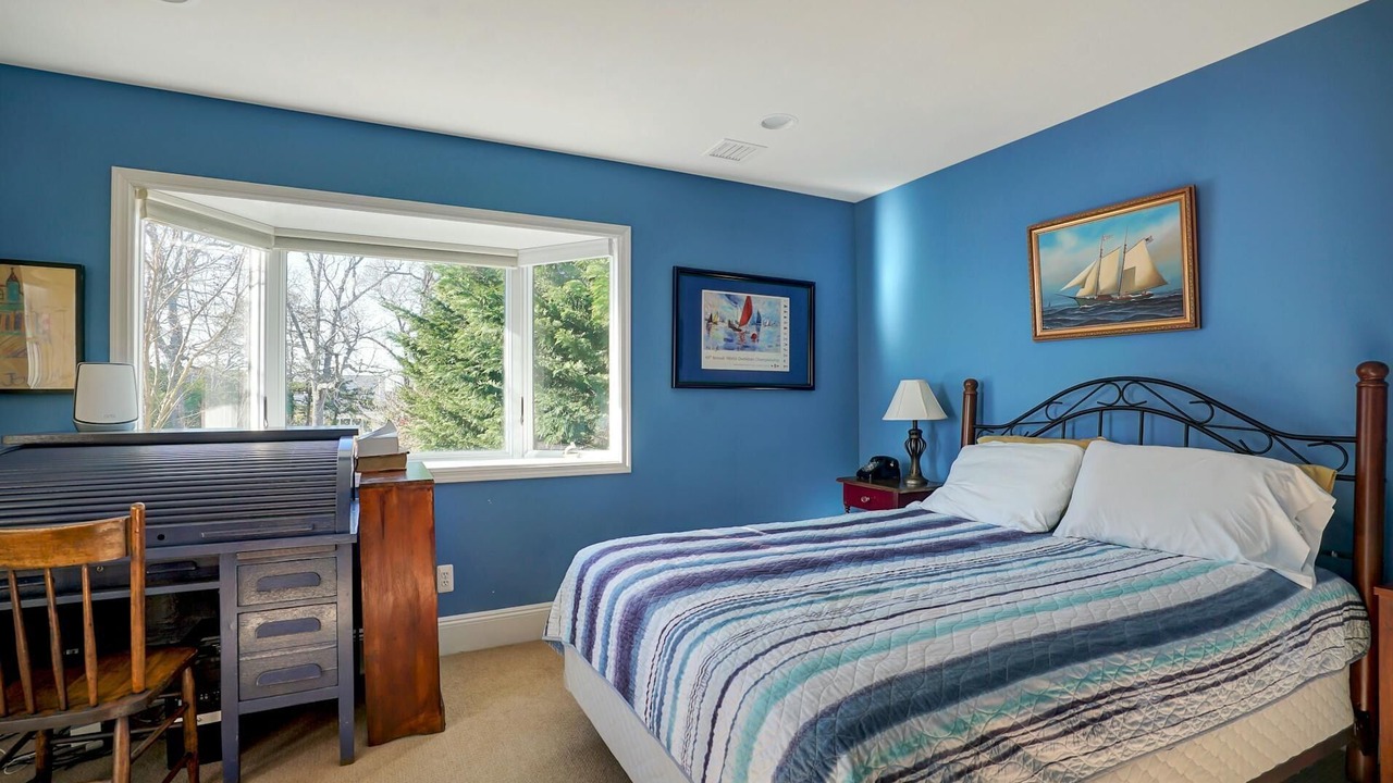 Photo of Bedroom in Brick