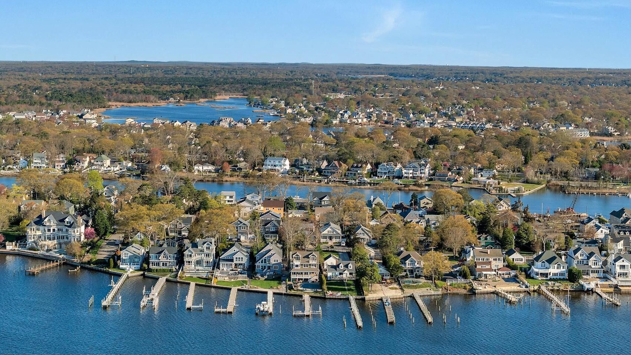 Photo of Outdoor in Brick