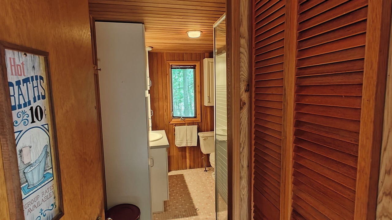 Photo of Bathroom in Irondale