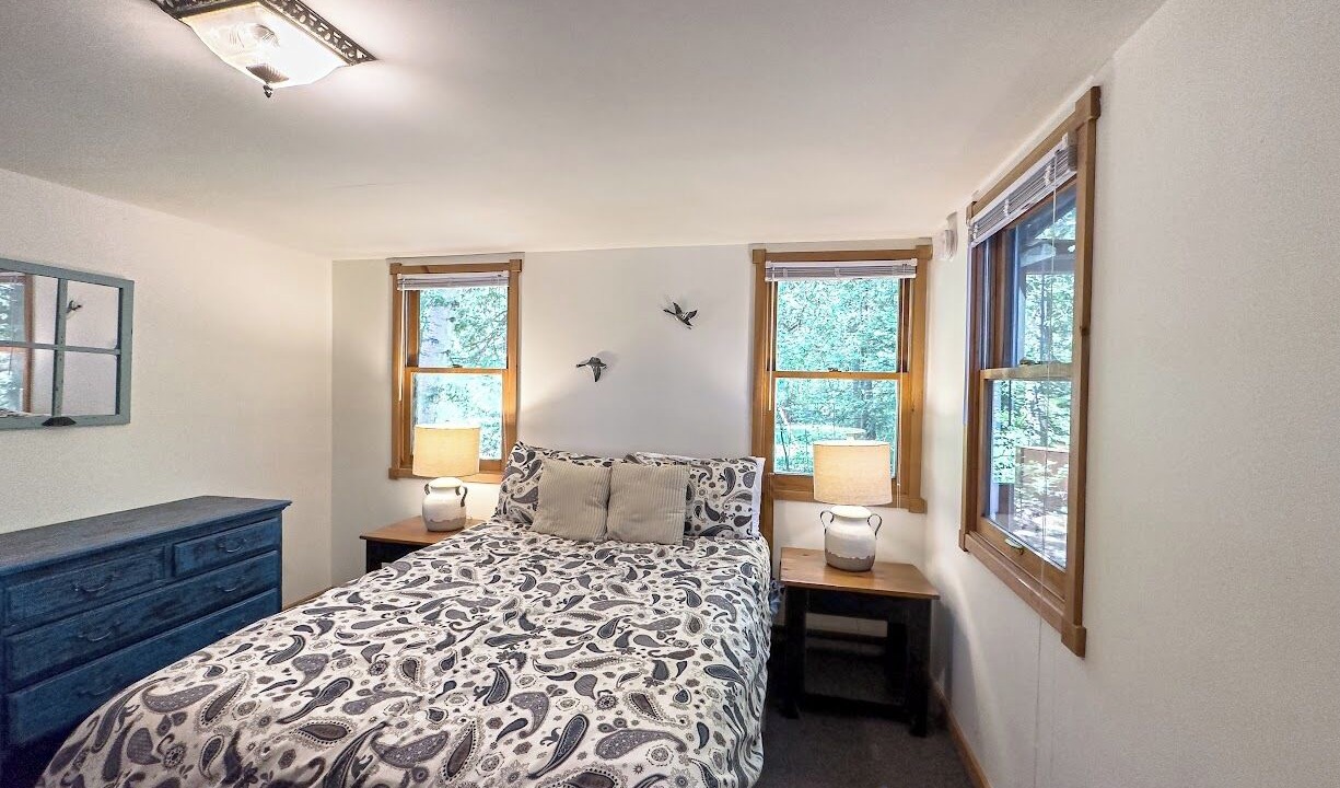 Photo of Bedroom in Irondale