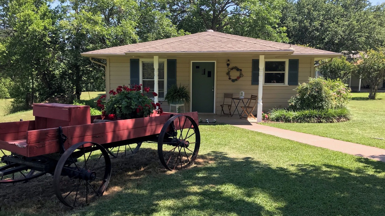 Photo of Outdoor in Cleburne