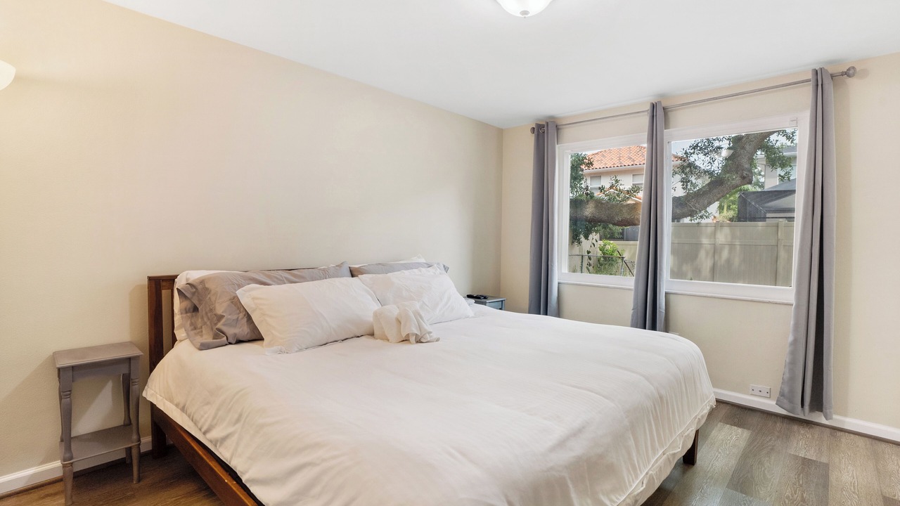 Photo of Bedroom in Ballast Point