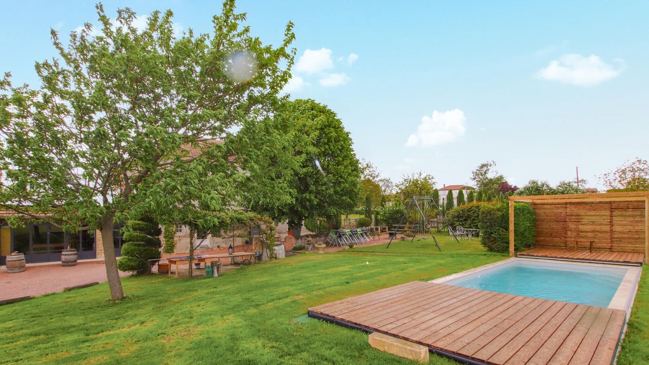 Photo of Outdoor in Briennon