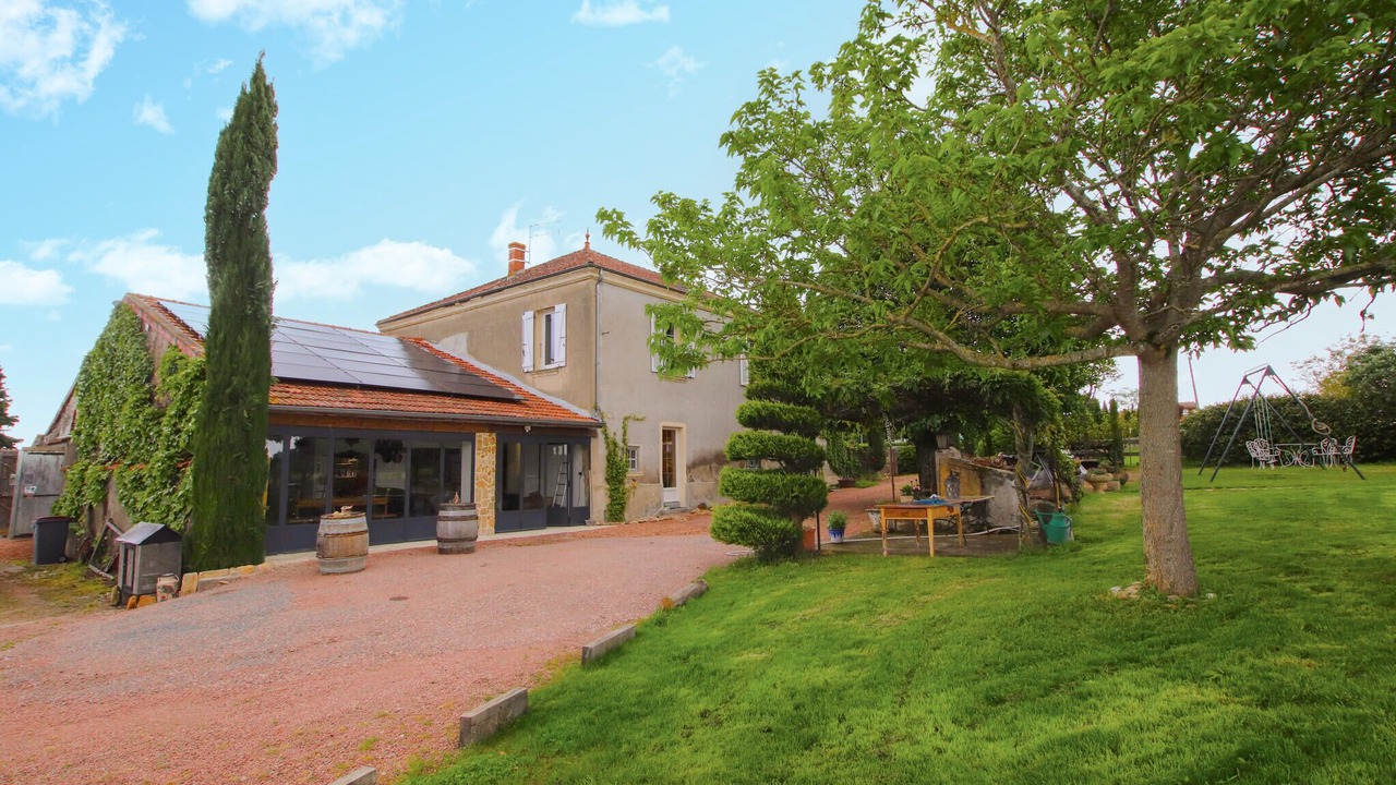 Photo of Others in Briennon