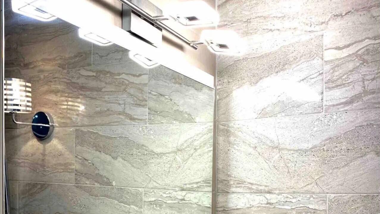 Photo of Bathroom in Biot