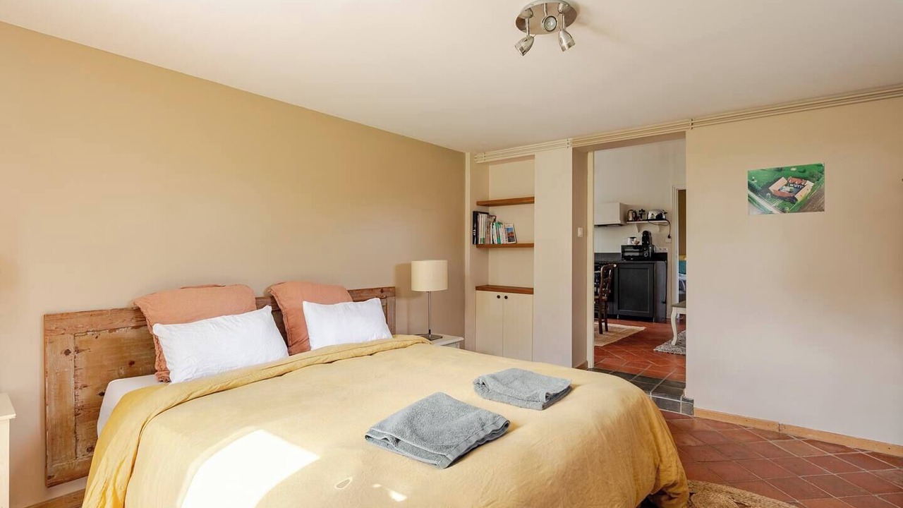 Photo of Bedroom in Houplines