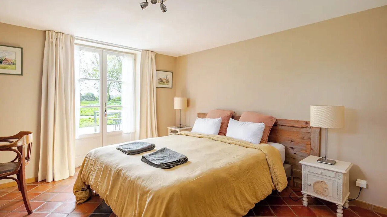 Photo of Bedroom in Houplines