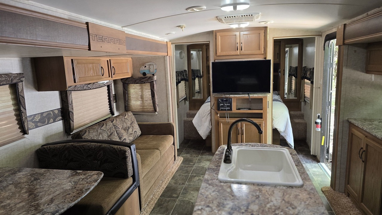Photo of Livingroom in Board Camp