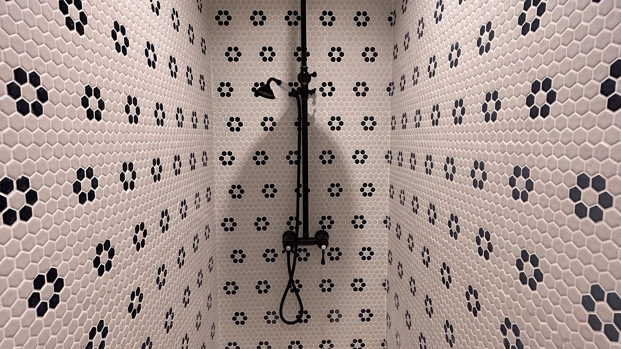 Photo of Bathroom in La Lande-de-Fronsac