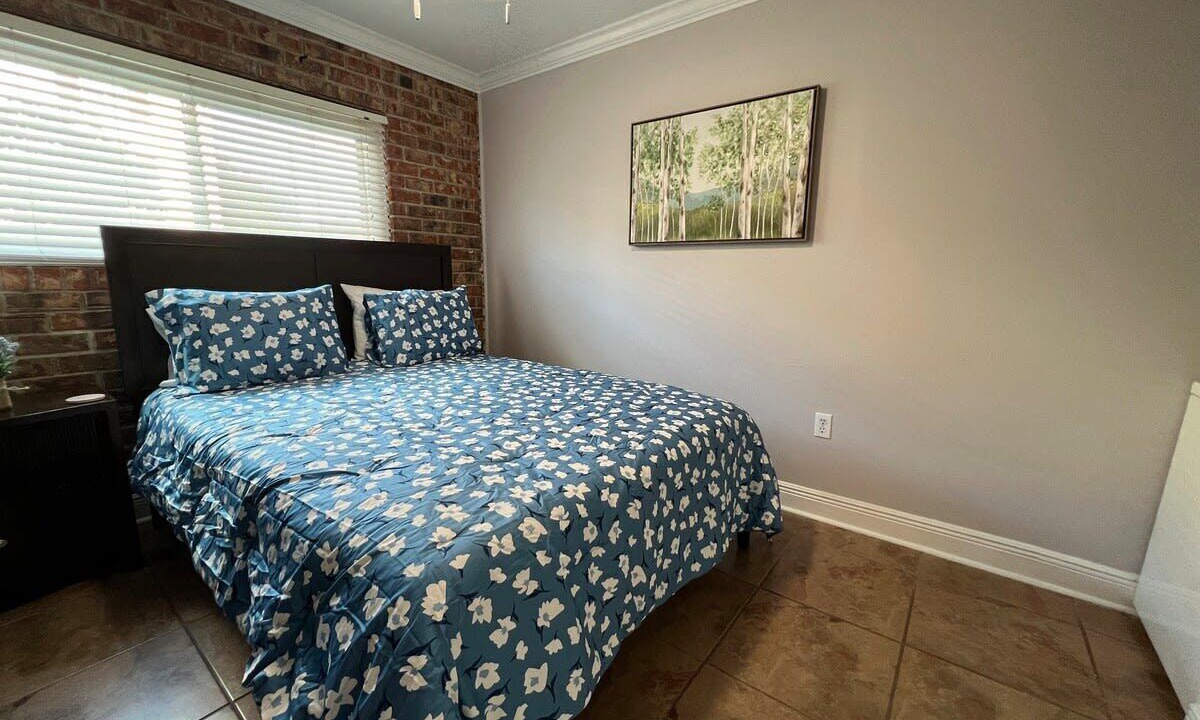 Photo of Bedroom in Highlands - Perkins