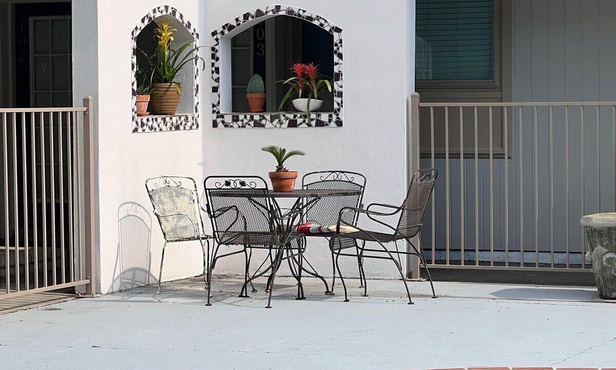 Photo of Outdoor in Highlands - Perkins