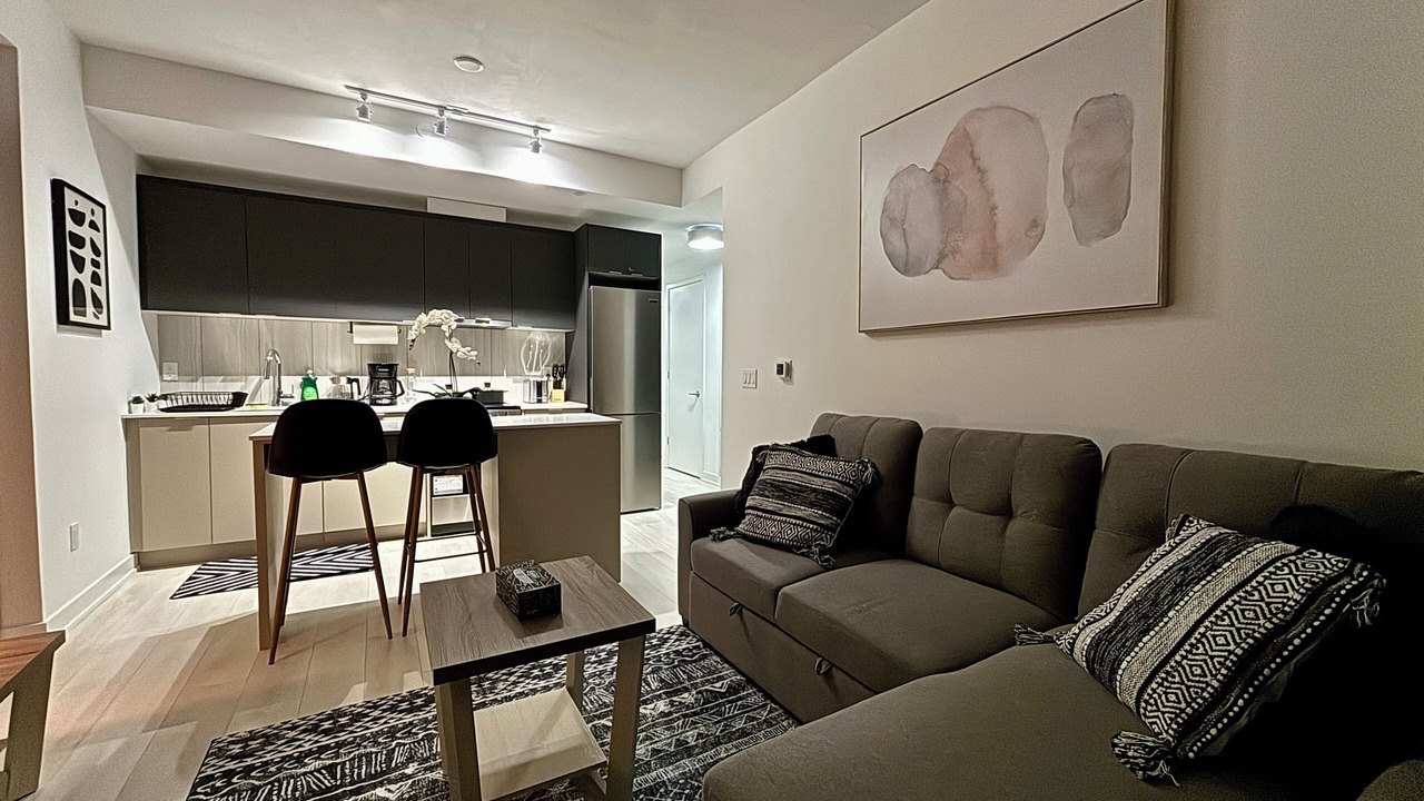 Photo of Livingroom in Clanton Park