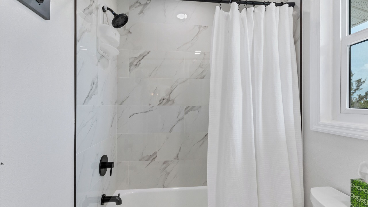 Photo of Bathroom in Palm Island