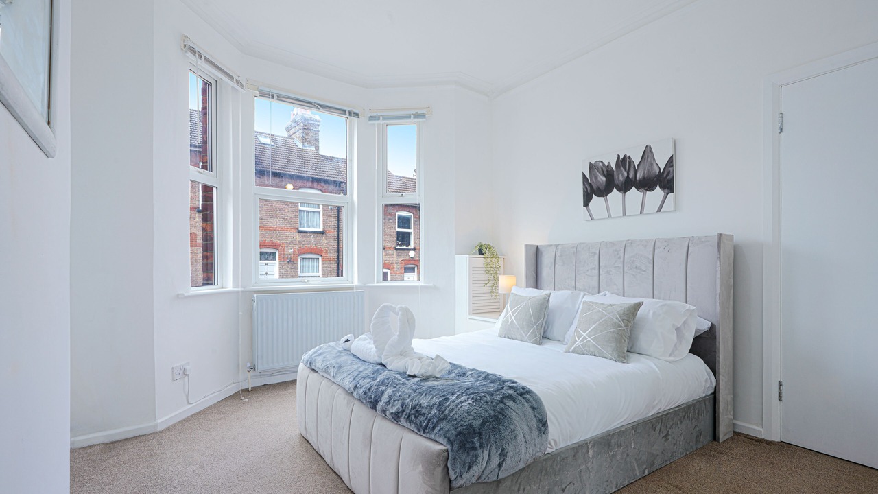 Photo of Bedroom in Luton