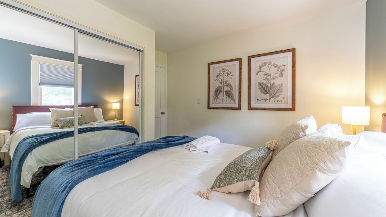 Photo of Bedroom in Northshore Triangle