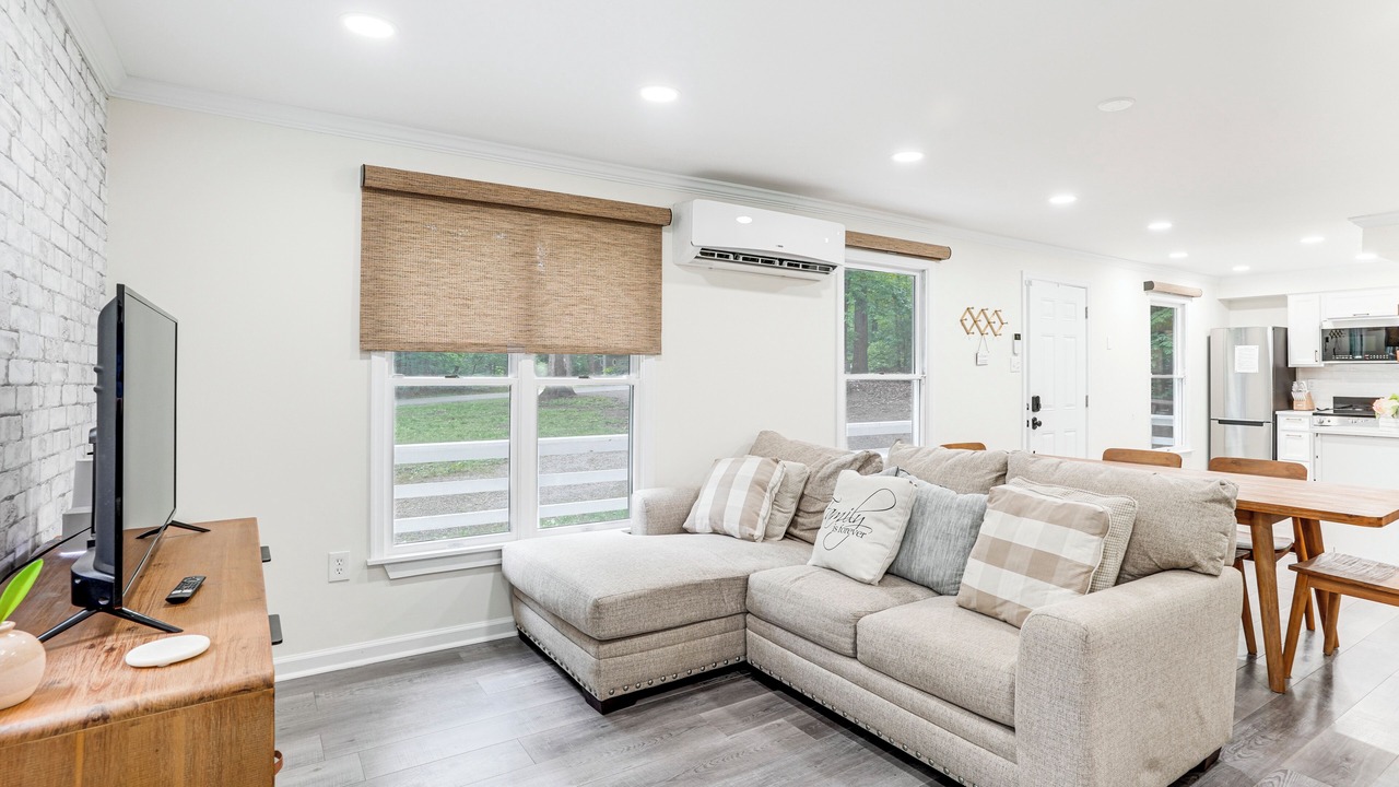 Photo of Livingroom in Blue Water