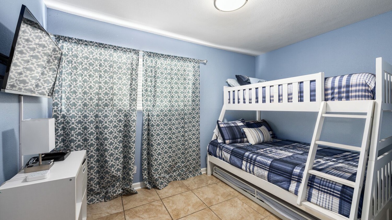 Photo of Bedroom in Walden on Lake Conroe