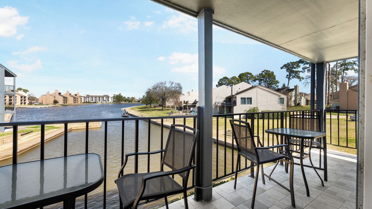 Photo of Outdoor in Walden on Lake Conroe